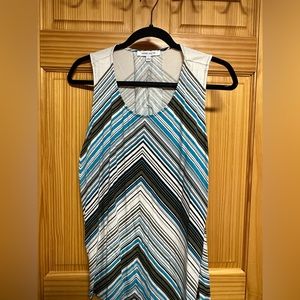 Rose and Olive brand chevron sleeveless tank. Size large.